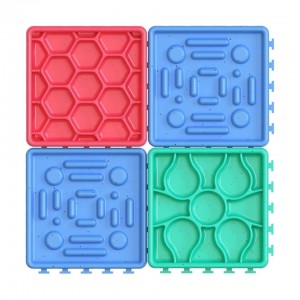 4 in 1 Silicone Pet Fun Interactive Slow Feeder Bowl Dog Lick Mat Piatti per cibo per cani