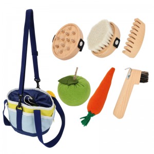 Factory Customization Equestrian Equipment Pet Wooden Horse Grooming Set Horse Tail Hair Brush Tool Kit with Toy