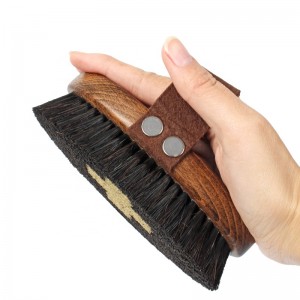 Factory Wholesale Custom Logo Horse Care Products Wooden Horse Body Brush Horse Grooming Brush