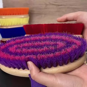 Factory Wholesale Custom Logo Wooden Sisal Pet Horse Hair PP Bristle Horse Grooming Brush