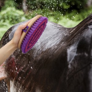 Factory Wholesale Custom Logo Wooden Sisal Pet Horse Hair PP Bristle Horse Grooming Brush