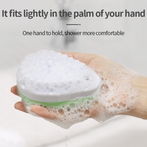 Dog Shampoo Brush Scrubber Pet Washing Comb Dog Bath Brush With Soap Dispenser TPR Massage Grooming Shower Brush
