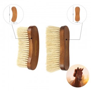 Brosses en bois pour équipement de toilettage de chevaux